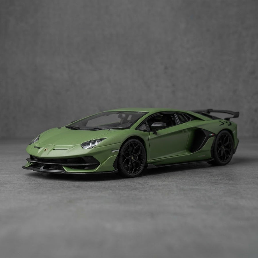 Mini voiture Lamborghini Aventador SVJ