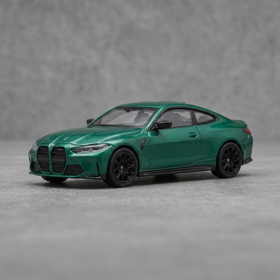 Mini voiture BMW M5